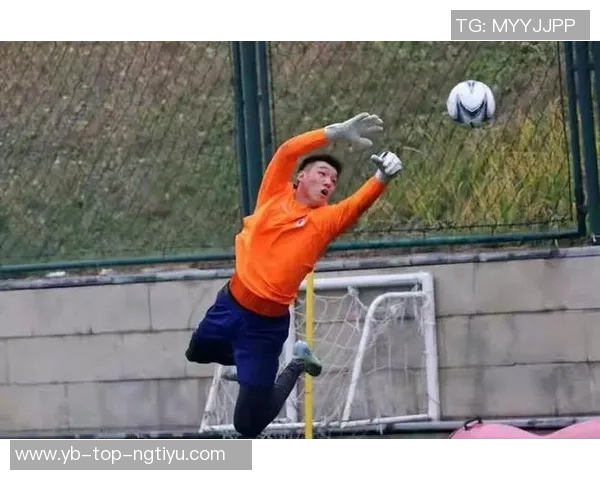 鲁媒报道泰山队今日与西海岸进行热身赛为第二阶段备战打下基础